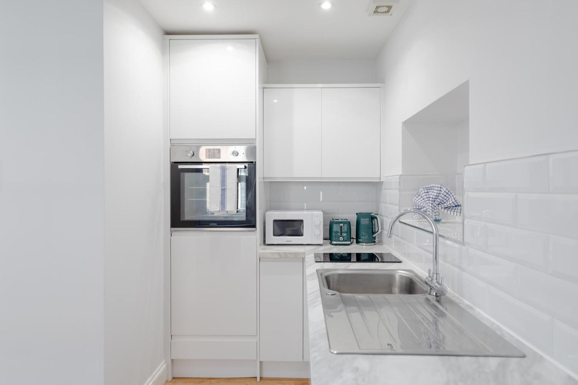 Hafh In Paddington - Double Studio 3 ลอนดอน ภายนอก รูปภาพ